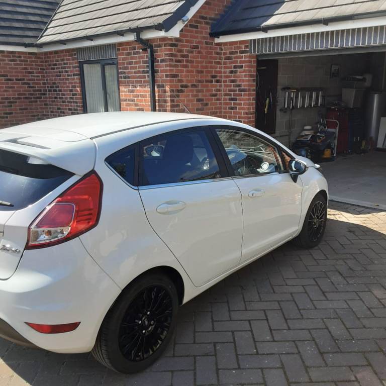 Ford, FIESTA, titanium tdci