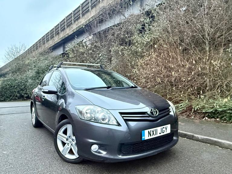 2011 Toyota Auris 1.6 V-Matic SR 5dr HATCHBACK Petrol Manual