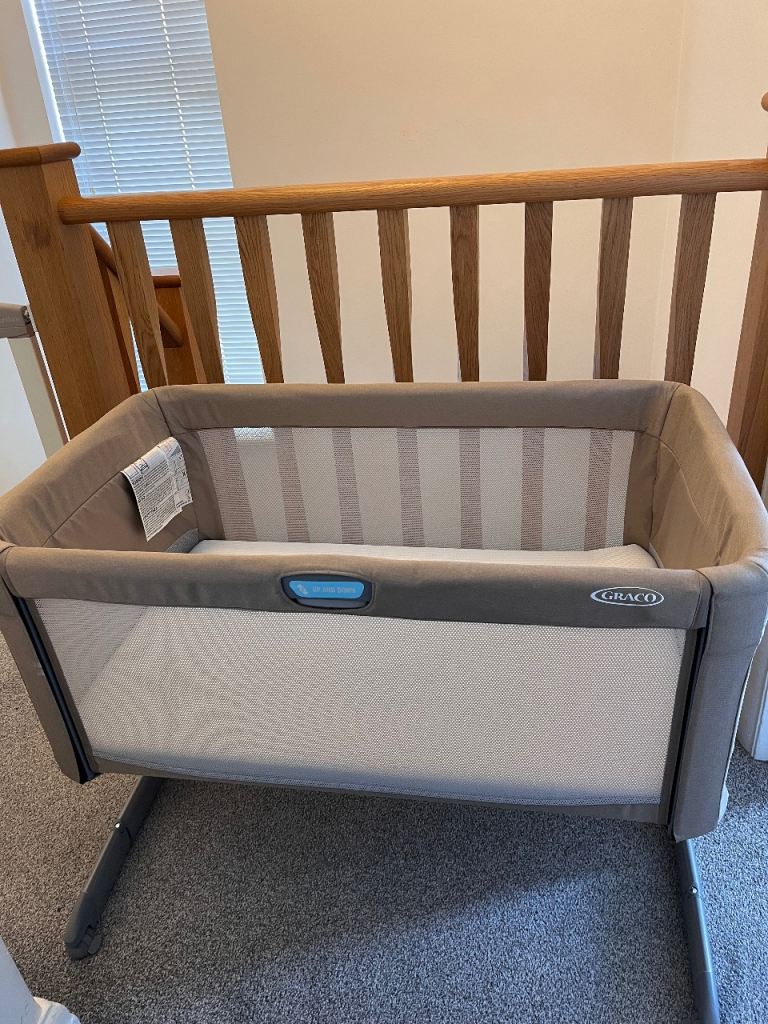 Sleep Next to Me Crib