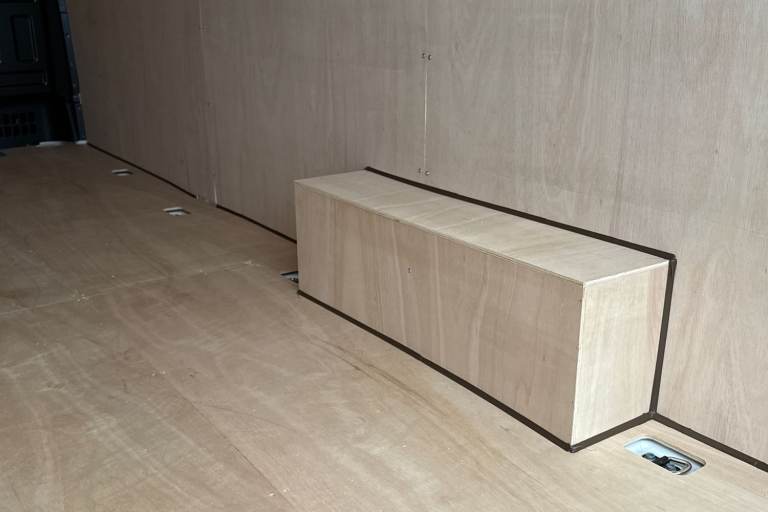 2025 Volkswagen Crafter CR35 Panel Van Commerce Plus LWB 163 PS 2.0 TDI rwd manual Van DIESEL Manual