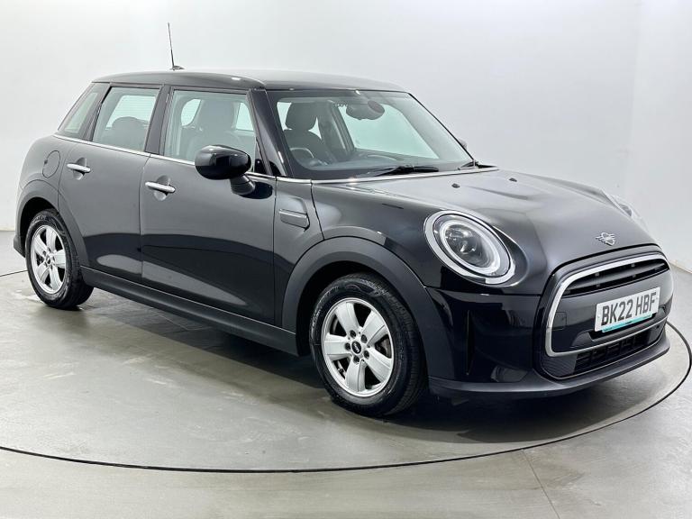2022 MINI Hatch 1.5 Cooper Classic 5dr HATCHBACK PETROL Manual