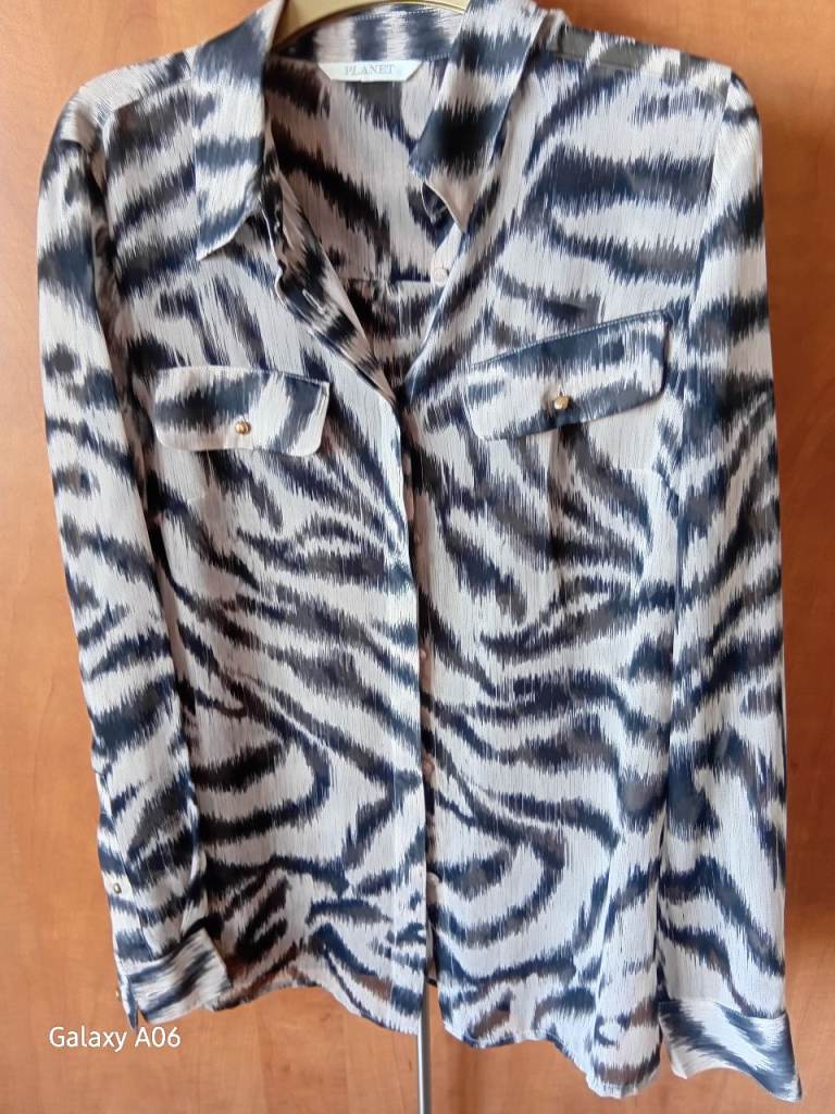 Ladies blouse