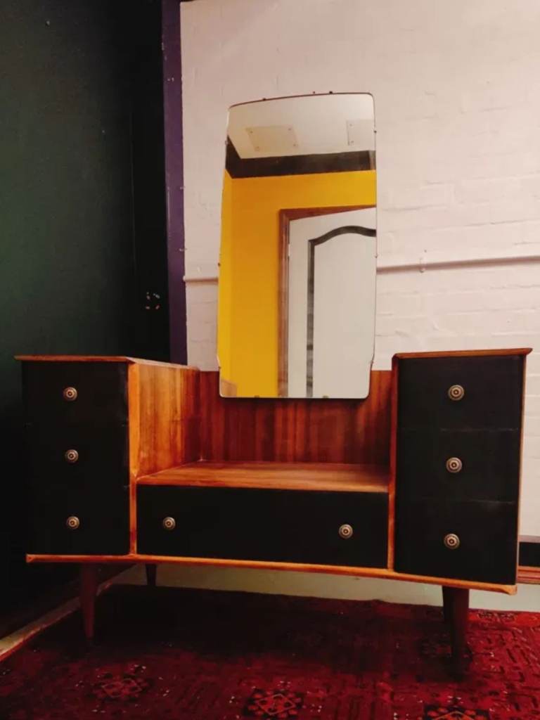 1950s Mid-Century Dressing Table — Hand Restored | North London | £300