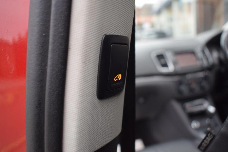 2019 SEAT Alhambra 2.0 TDI XCELLENCE DSG Euro 6 (s/s) 5dr MPV Diesel Automatic