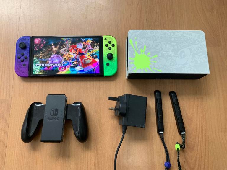 Nintendo Switch OLED Splatoon 3 Limited Edition