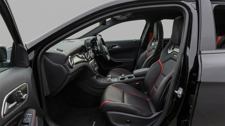 MERCEDES-BENZ GLA CLASS Hatchback GLA 45 AMG 4MATIC Edition 1 + body kit 2015