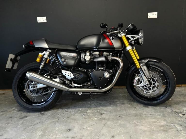 2021 21-PLATE TRIUMPH THRUXTON RS ** JUST 4240 MILES ** FSH ** ONE OWNER **