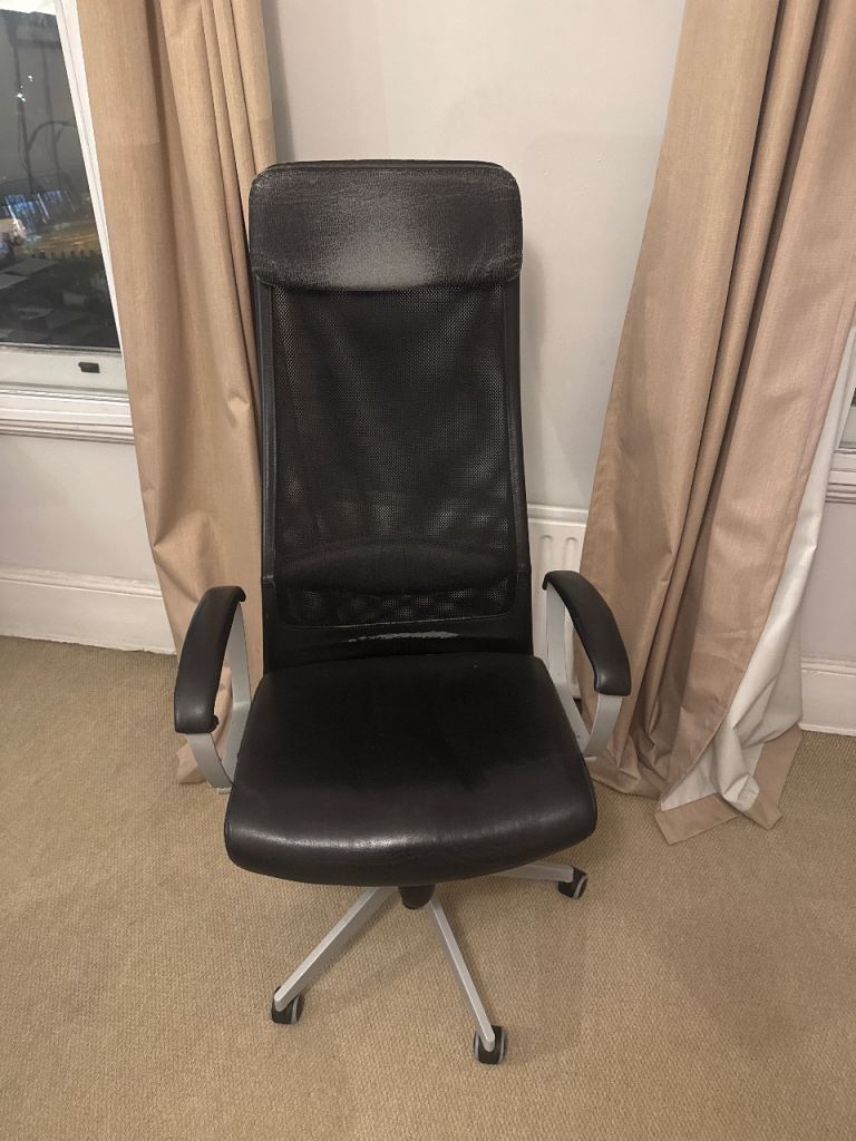 Desk chair