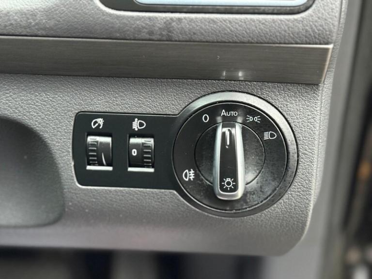 Volkswagen Touran 1.4 TSI SE DSG Euro 5 5dr