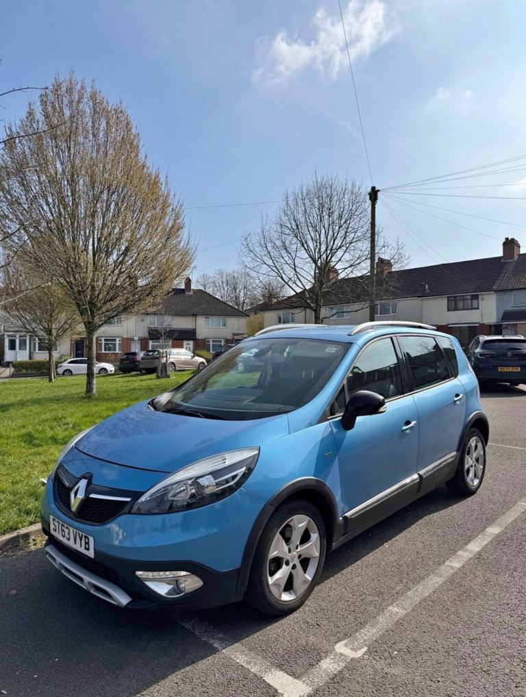 2013 Renault Scenic