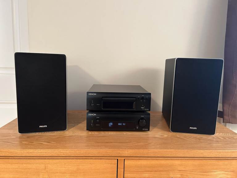 Denon separates with speakers CD player DCD-F109 & DAB/FM tuner DRA-F109DAB 