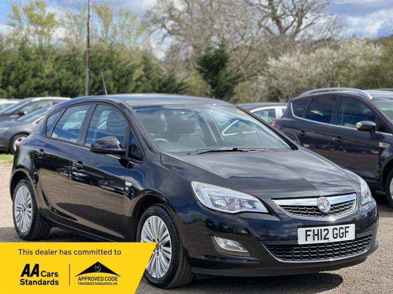 2012 Vauxhall Astra 1.6i 16V Excite 5dr HATCHBACK PETROL Manual