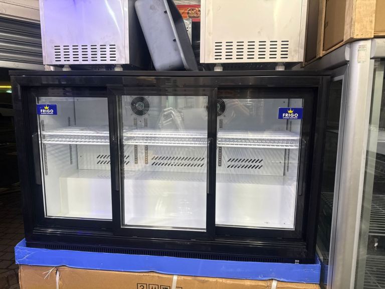 Commercial 3 doors bar fridge sliding doors top quality Frigo cafe shop restaurant 