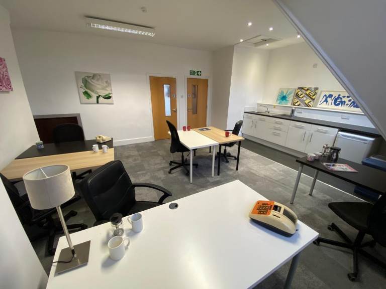 Range of Office Suites To Rent in Nottingham