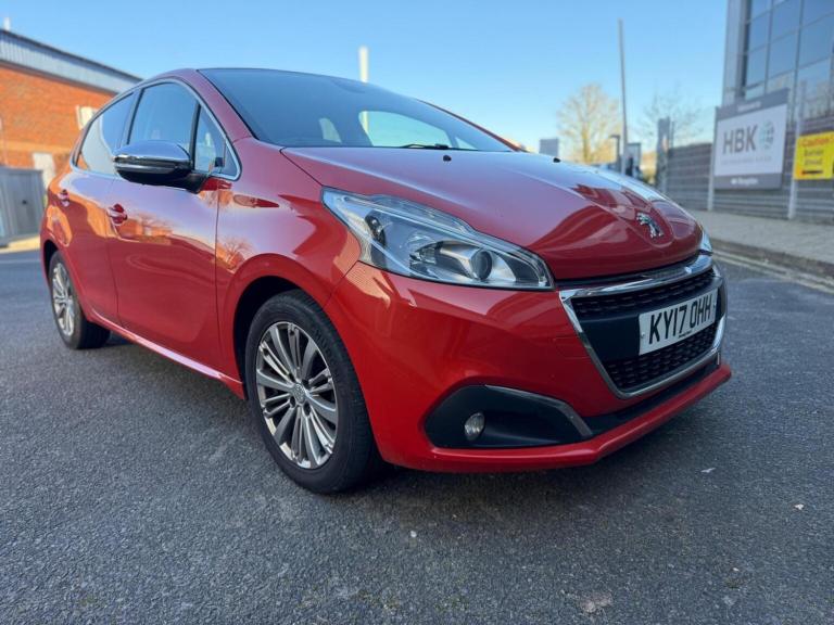 PEUGEOT 208 1.2 PureTech Allure Euro 6 5dr 2017