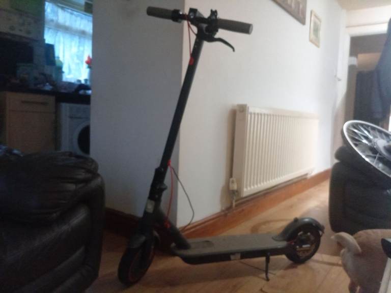 Electric scooter