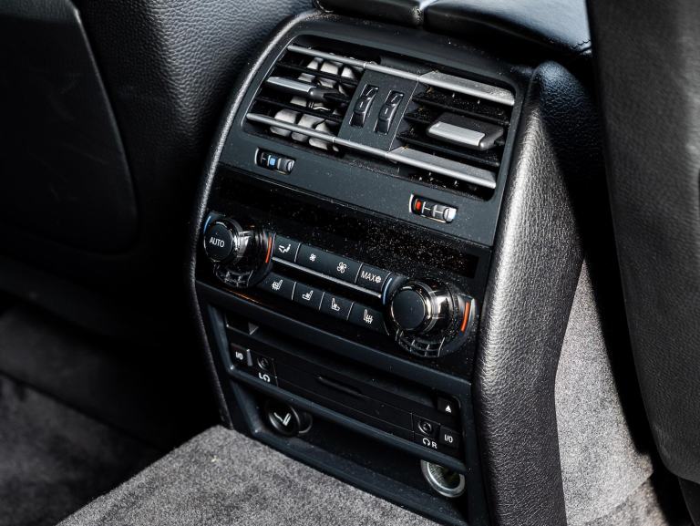 2010 BMW 7 Series 6.0 760Li V12 M Sport Steptronic Euro 5 4dr SALOON Petrol Automatic