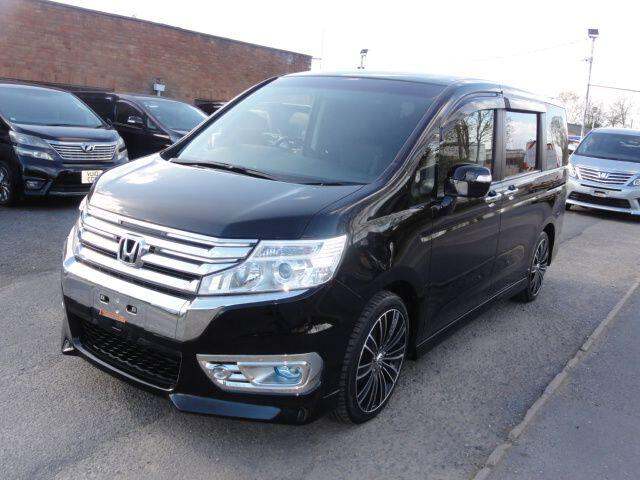  Honda Stepwagon SPADA FRESH IMPORT Petrol Automatic