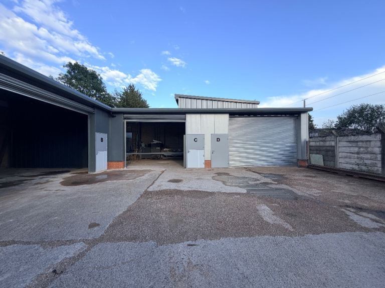 3 x Commercial Unit Business For Sale - Prime Location - Car Valeting, Storage, Garage/Tyre Shop
