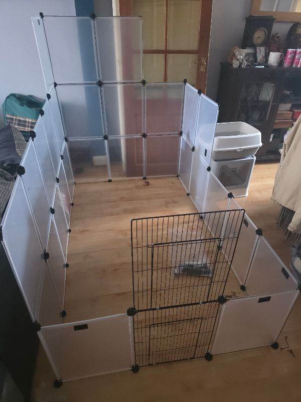 Small Animal x30 Pannel Indoor Enclosure/Playpen (inc. X2 doors)
