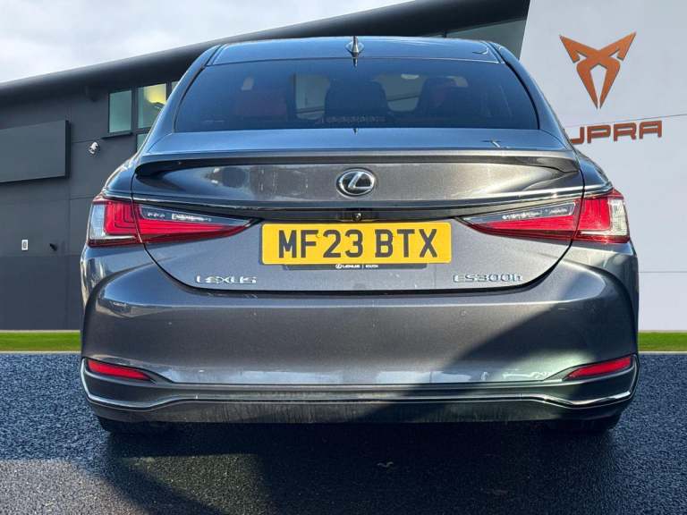 2023 Lexus ES 2.5 300h F Sport E-CVT Euro 6 (s/s) 4dr Saloon PETROL/ELECTRIC Automatic