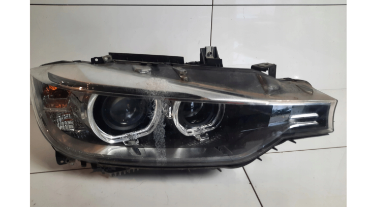 Right hand drive UK  xenon headlight with balast Right driver offside position BMW 3 series F30 RHD