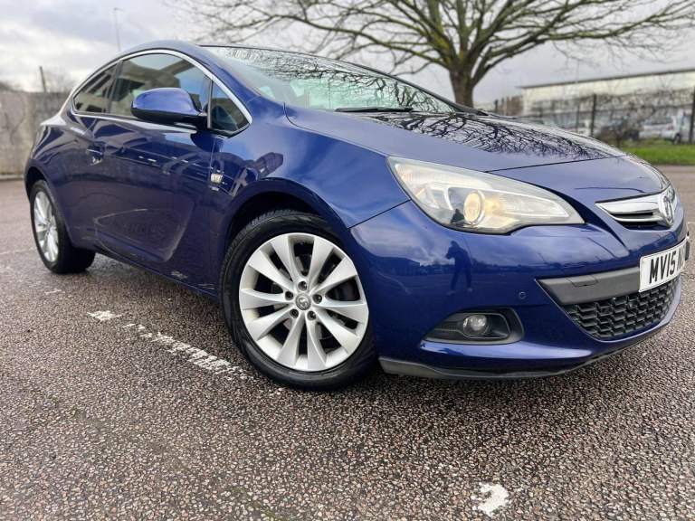 Vauxhall, GTC, Hatchback, 2015, Manual, 1956 (cc), 3 doors