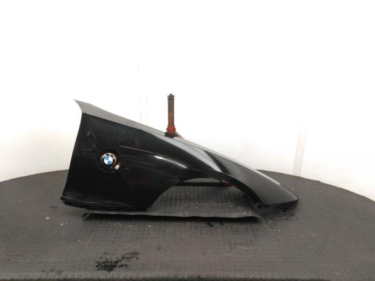 Bmw Z4 Right Front Wing O/S 2002-2008 Black Sapphire Metallic (475) 2 Door Conv