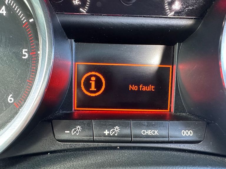 Peugeot, 508, Saloon, 2013, Manual, 1997 (cc), 4 doors