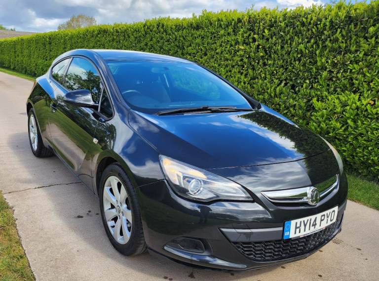 Vauxhall, ASTRA GTC, Hatchback, 2014, Manual, 1364 (cc), 3 doors