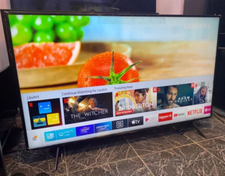 Samsung 43”4K Smart Tv 