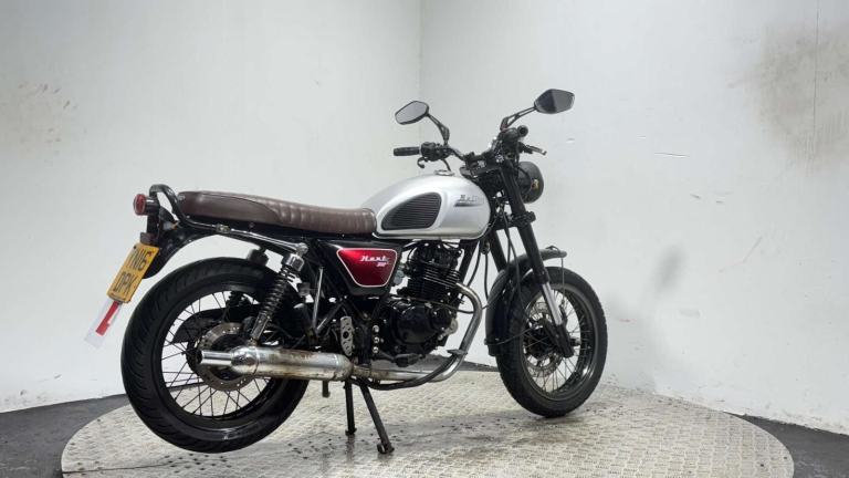 Bullit  Hunt 2016 18K CAFE RACER LEARNER LEGAL PROJECT BIKE 125CC