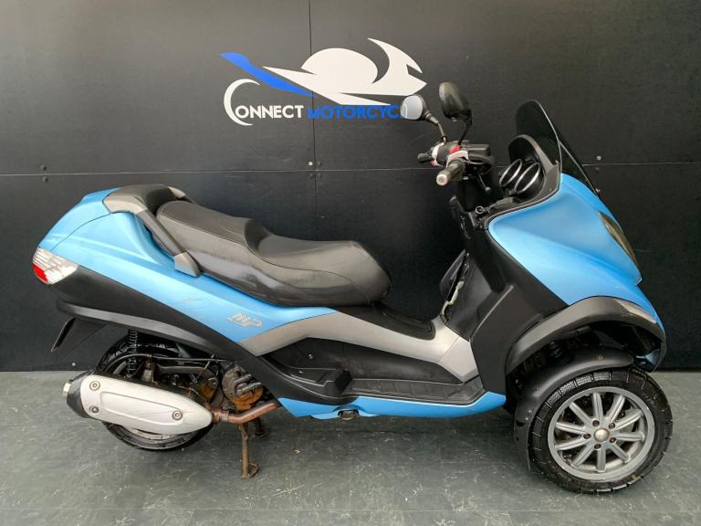 PIAGGIO MP3 250 PROJECT SCOOTER 2007 HPI CLEAR