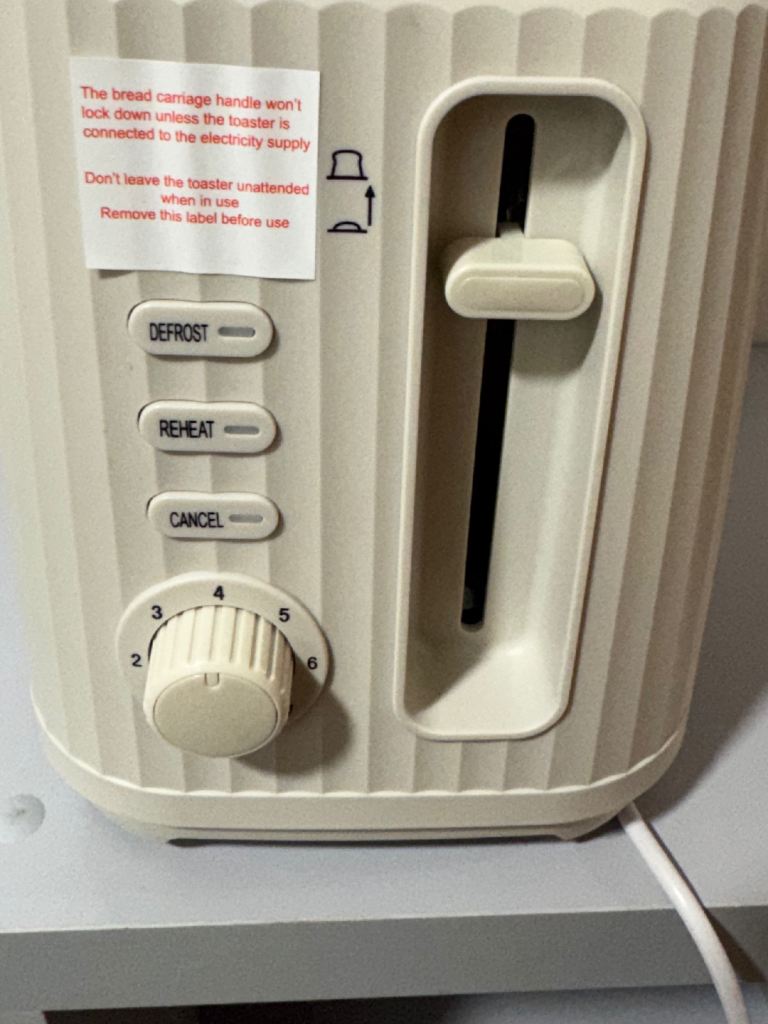 Brand new cream toaster 