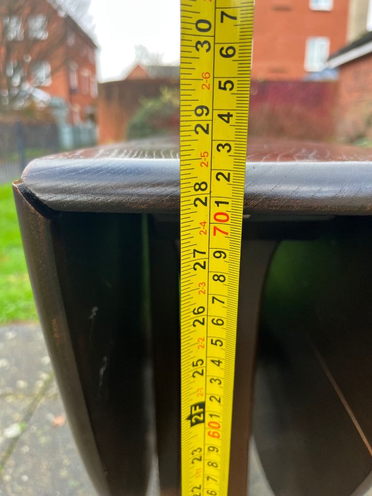 Ercol Windsor gate leg table (delivery available)