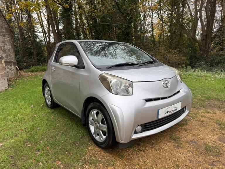 2009 Toyota IQ 1.0 VVT-i 2 Euro 4 3dr HATCHBACK Petrol Manual
