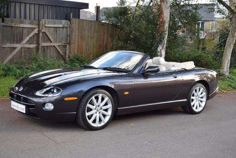 2005 Jaguar XK8 4.2 2dr Auto CONVERTIBLE PETROL Automatic