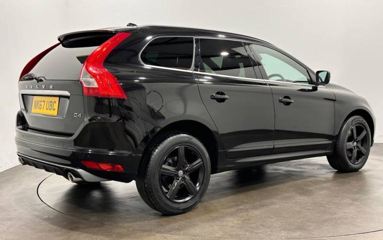 2017 Volvo XC60 2.0 D4 R-Design Nav SUV 5dr Diesel Manual Euro 6 (s/s) (190 ps) ESTATE Diesel Manual