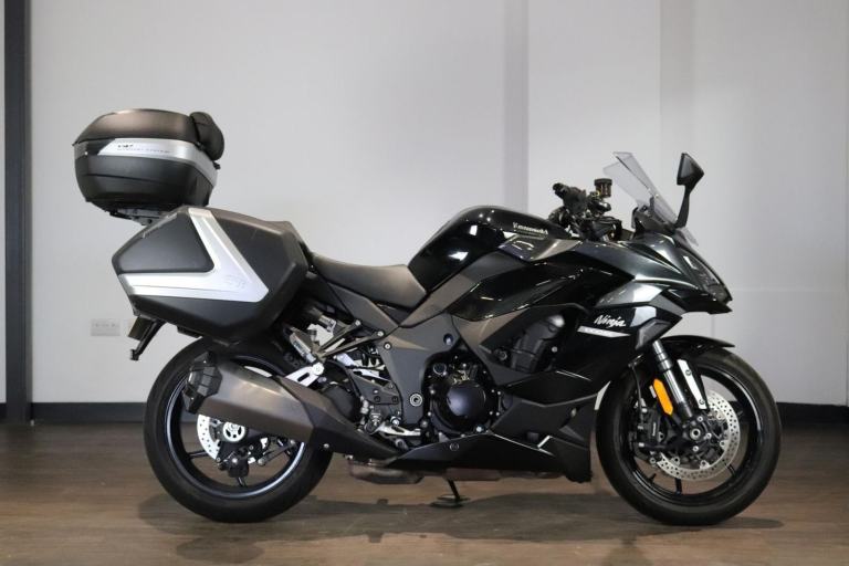 KAWASAKI ZX1000SX 2021 BLACK SPORTS TOURER