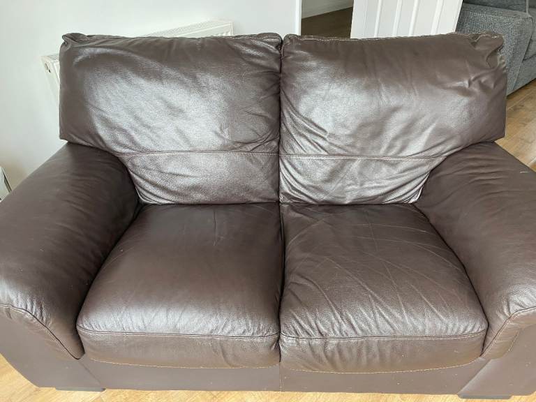 Brown Leather 2-Seater Sofa – Good Condition