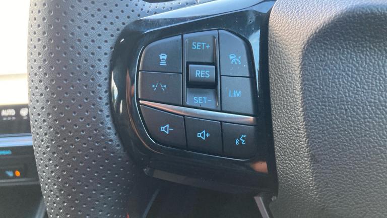 2025 Ford Puma 1.0 EcoBoost Hybrid mHEV ST 5dr DCT Petrol Hatchback Hatchback Petrol Automatic