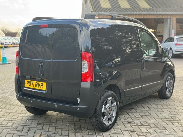 2021 Fiat Fiorino 1.3 16V Multijet 95 Sportivo Van PANEL VAN DIESEL Manual