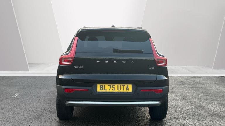 Volvo XC40 2.0 B4 MHEV Ultra Bright DCT Auto Euro 6 (s/s) 5dr Petrol/Electric Hybrid Automatic