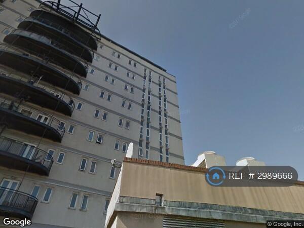 2 bedroom flat in London, London, E15 (2 bed) (#2989666)