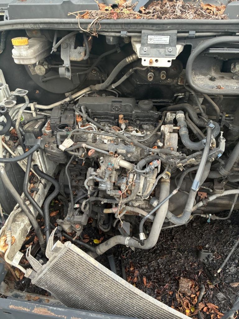 Boxer. Relay 2.0 partially stripped engine 