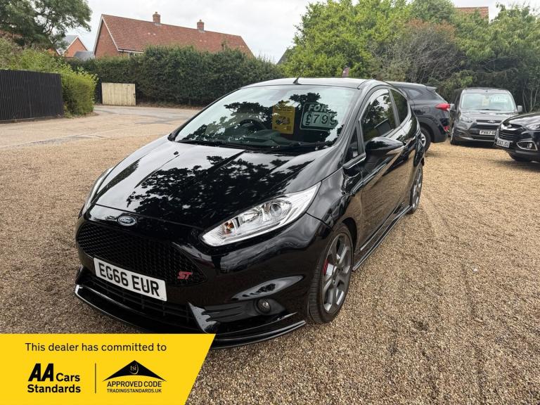 2017 Ford Fiesta 1.6 EcoBoost ST-3 3dr HATCHBACK Petrol Manual