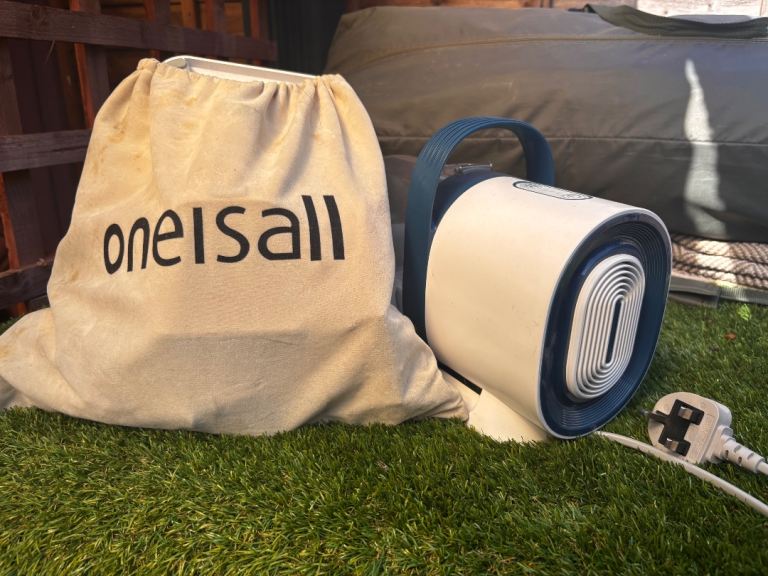 oneisall Dog/Cat Grooming Kit with Vacuum,Dog Clippers ,Paw Trimmer ,Nail Grinder
