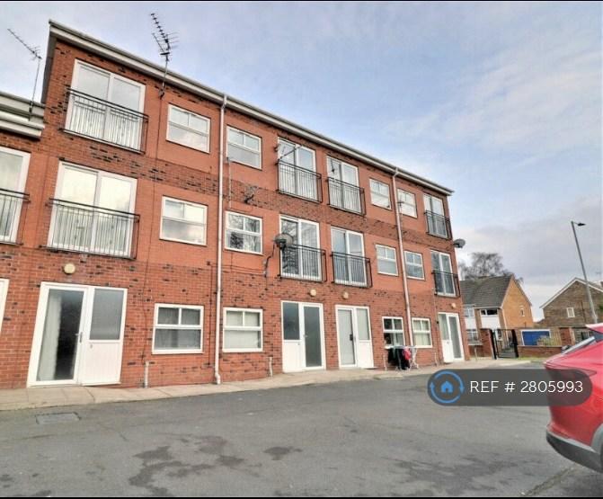 1 bedroom flat in Springfield Court, Doncaster, DN5 (1 bed) (#2805993)