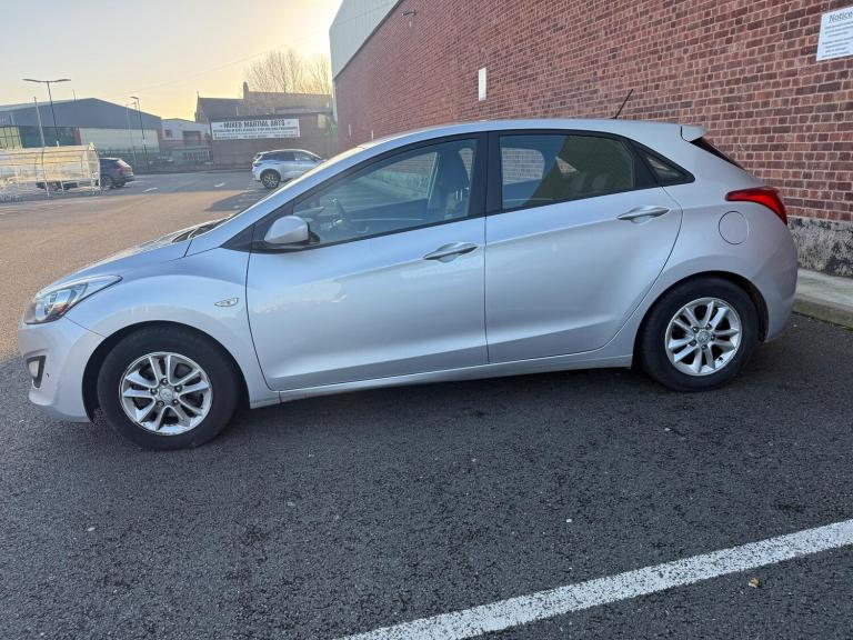 2013 Hyundai i30 1.4 Active 5dr HATCHBACK PETROL Manual