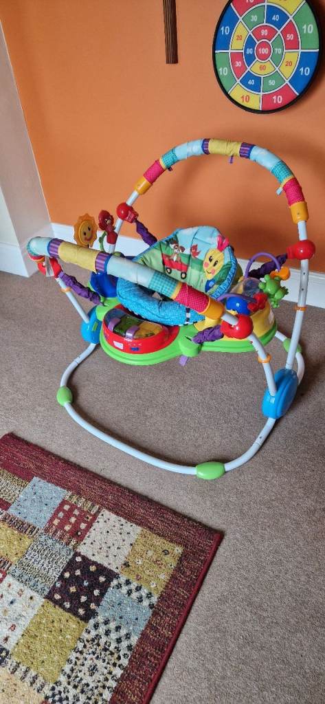 BABY EINSTEIN NEIGHBORHOOD FRIENDS ACTIVITY JUMPER. INC BATTERIES. EXCELLENT AS NEW.
